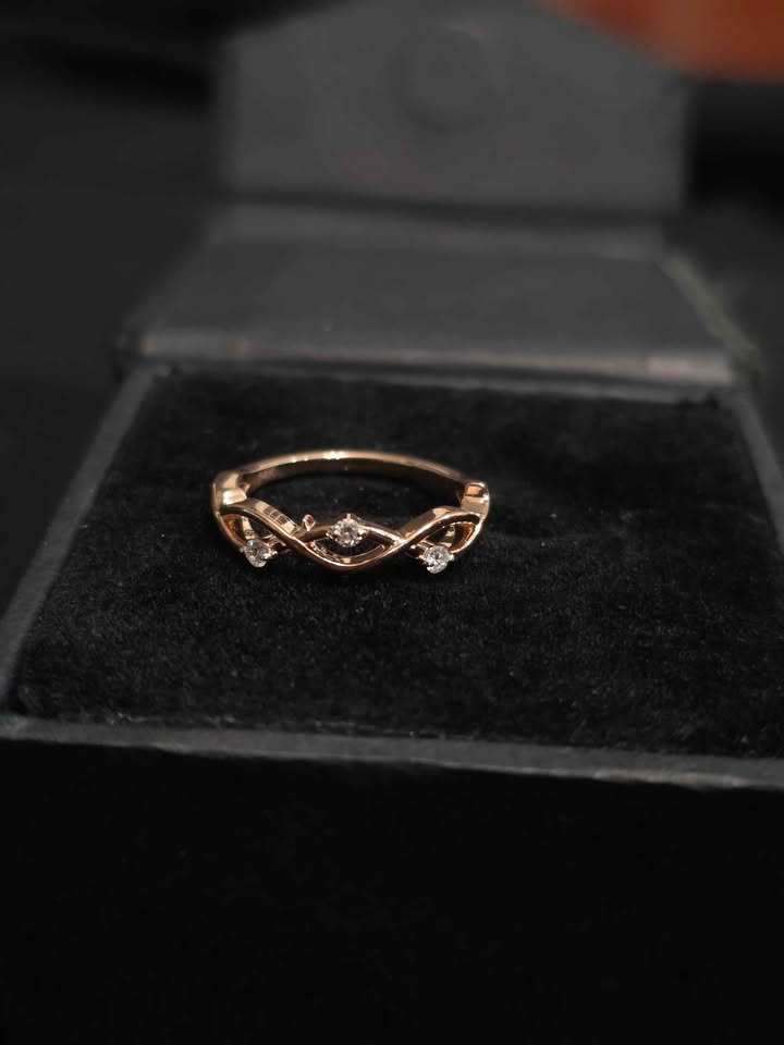 14k Rose Gold Twisted Thorn Ring